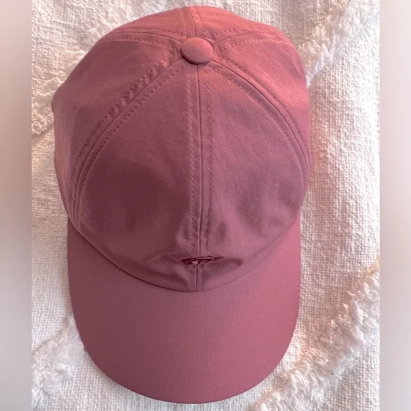 NWT Lululemon Baller Hat Soft Logo Embroidered in Brier Rose  display picture 3